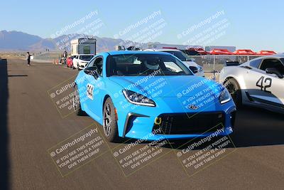 media/Nov-19-2022-Speed Ventures (Sat) [[eb5c8f9508]]/Around the Pits/Pre Grid Orange/